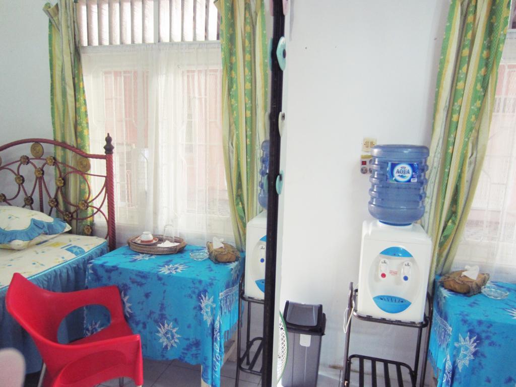 מדאן Griya 24 Homestay מראה חיצוני תמונה
