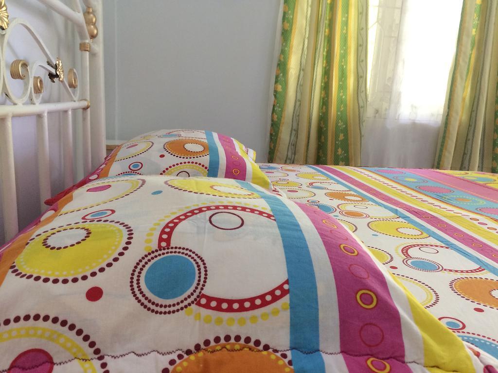 מדאן Griya 24 Homestay מראה חיצוני תמונה